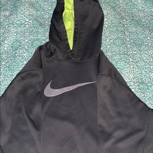 Therma-fit Nike Hoodie